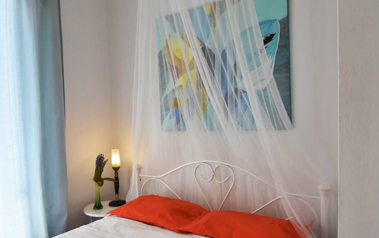 Artist'S Lovely Nest Under The Shadow Of The Parthenon Apartment Athens Ngoại thất bức ảnh