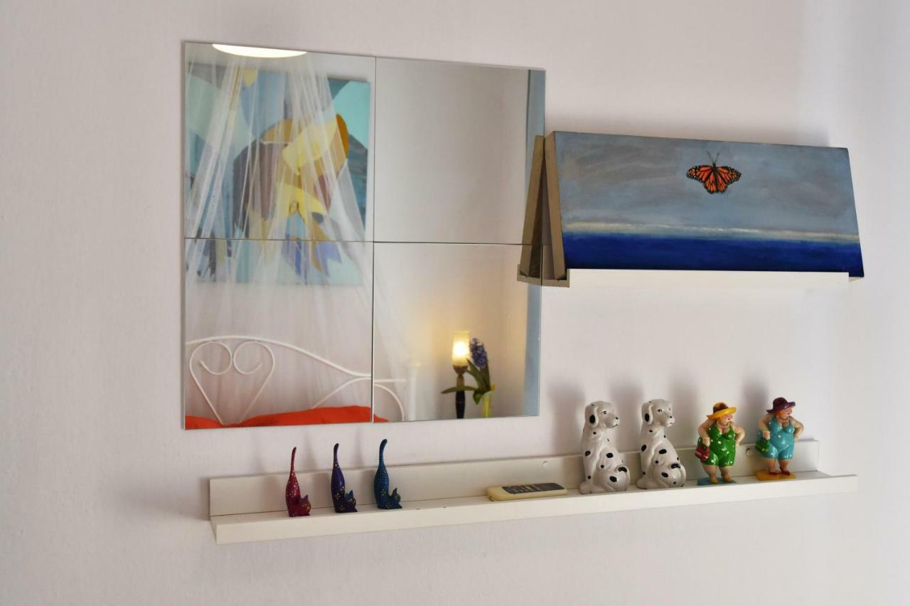 Artist'S Lovely Nest Under The Shadow Of The Parthenon Apartment Athens Ngoại thất bức ảnh