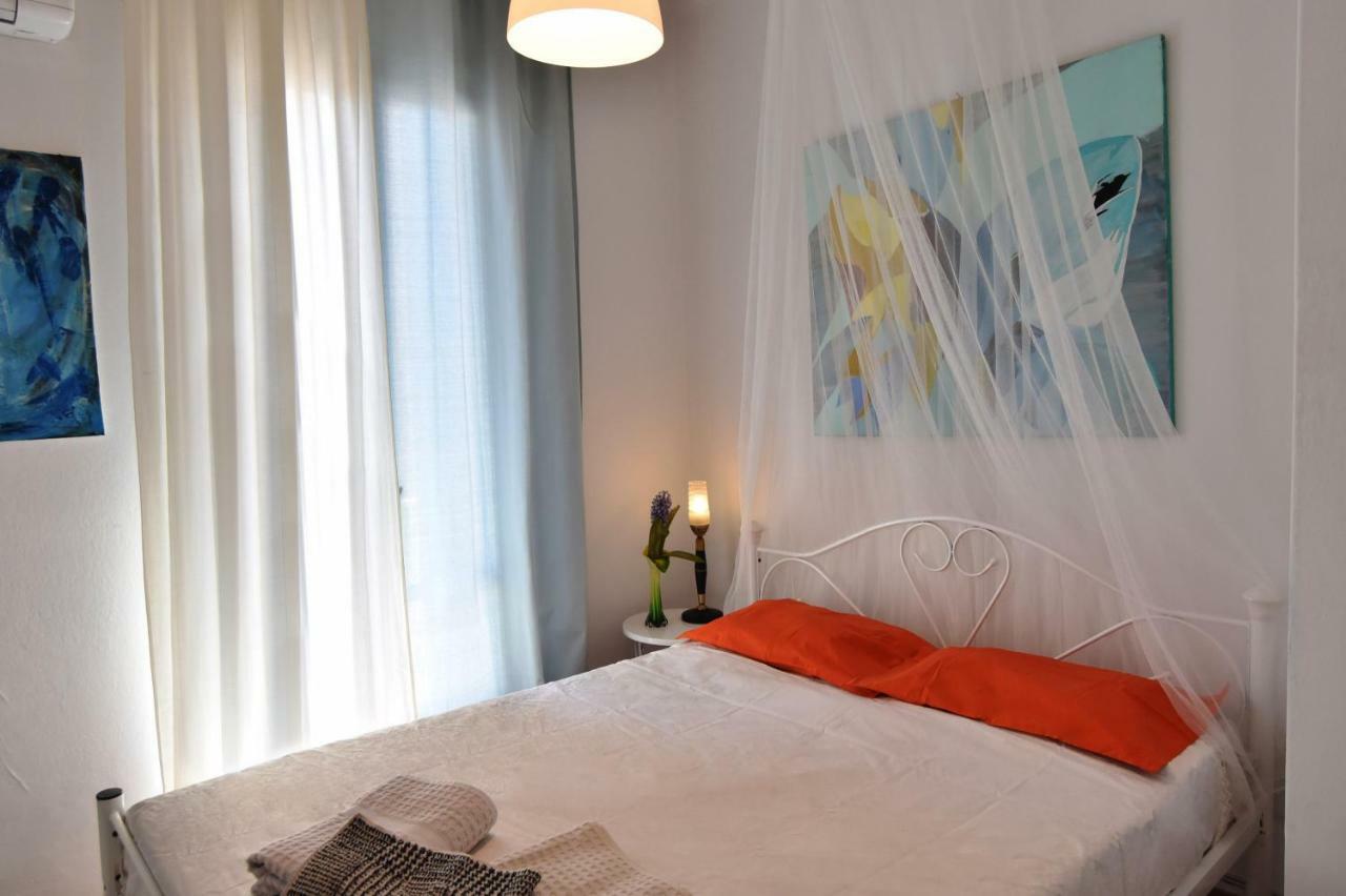 Artist'S Lovely Nest Under The Shadow Of The Parthenon Apartment Athens Ngoại thất bức ảnh