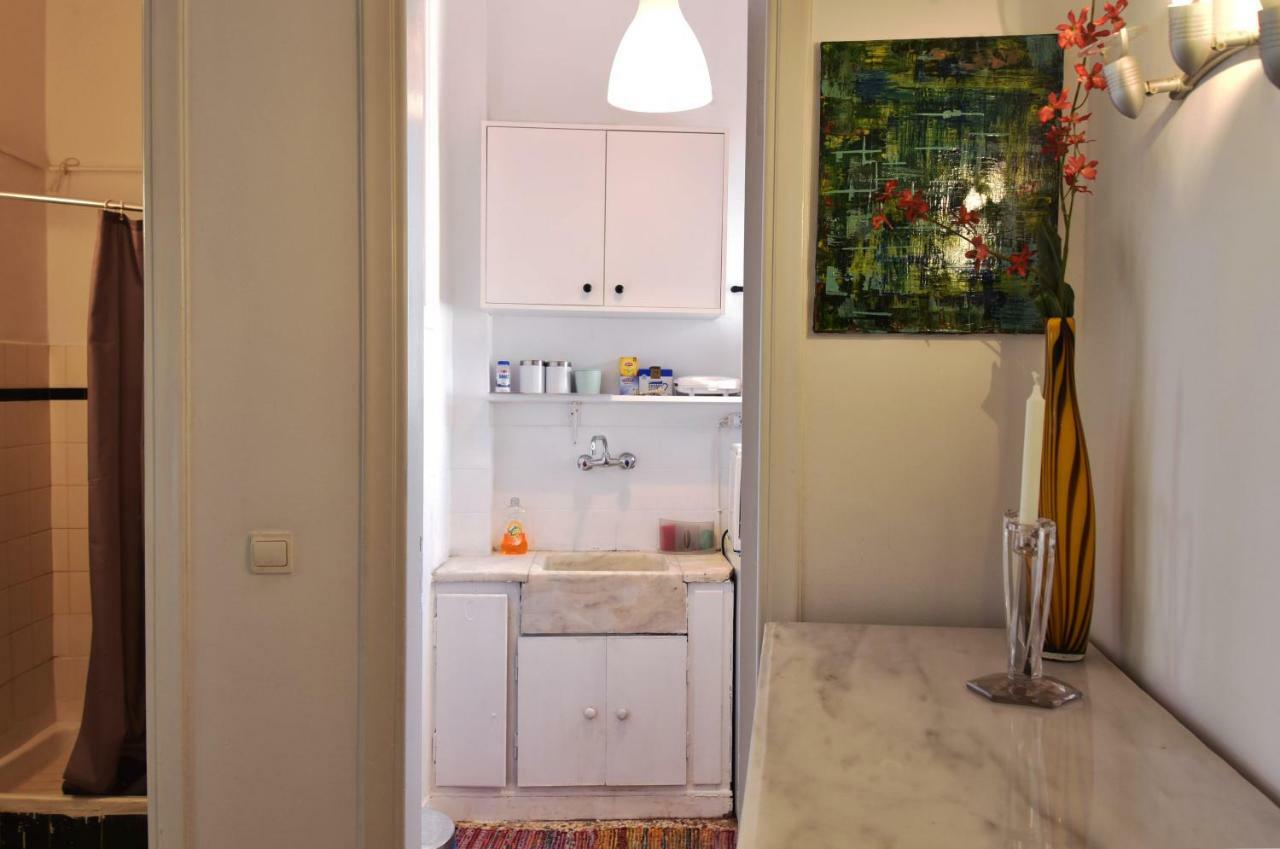 Artist'S Lovely Nest Under The Shadow Of The Parthenon Apartment Athens Ngoại thất bức ảnh